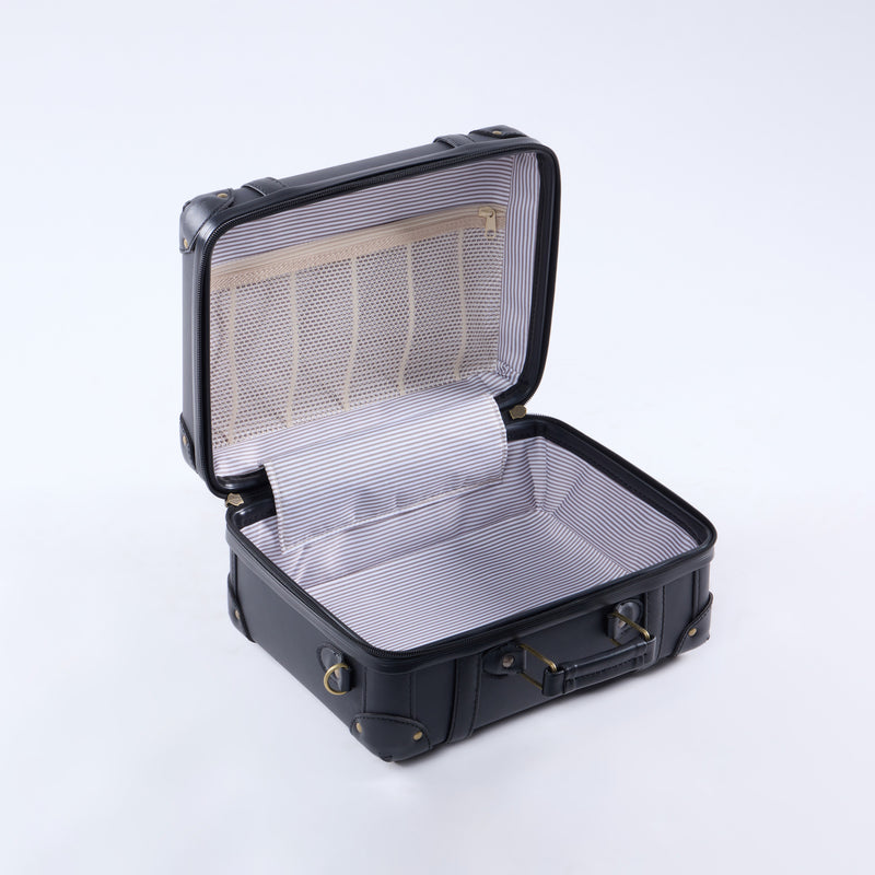 Black Ebony 13-inch Bag